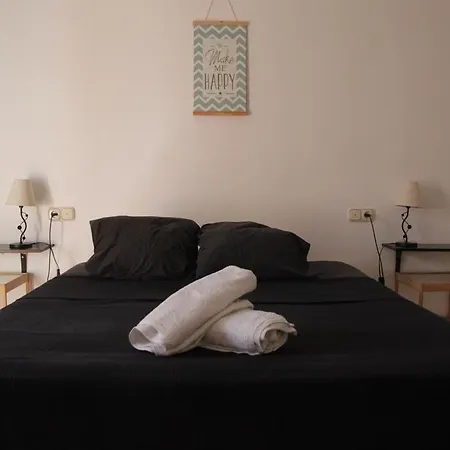 Easy Hostel *