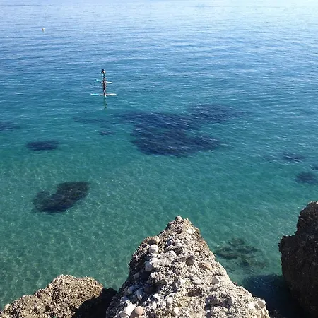 Easy Hostal Nerja