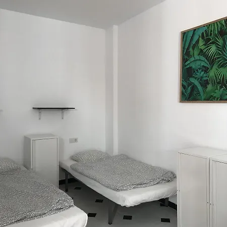 Easy Hostal *